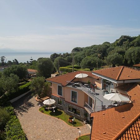 Scario Club Hotel San Giovanni a Piro Eksteriør billede