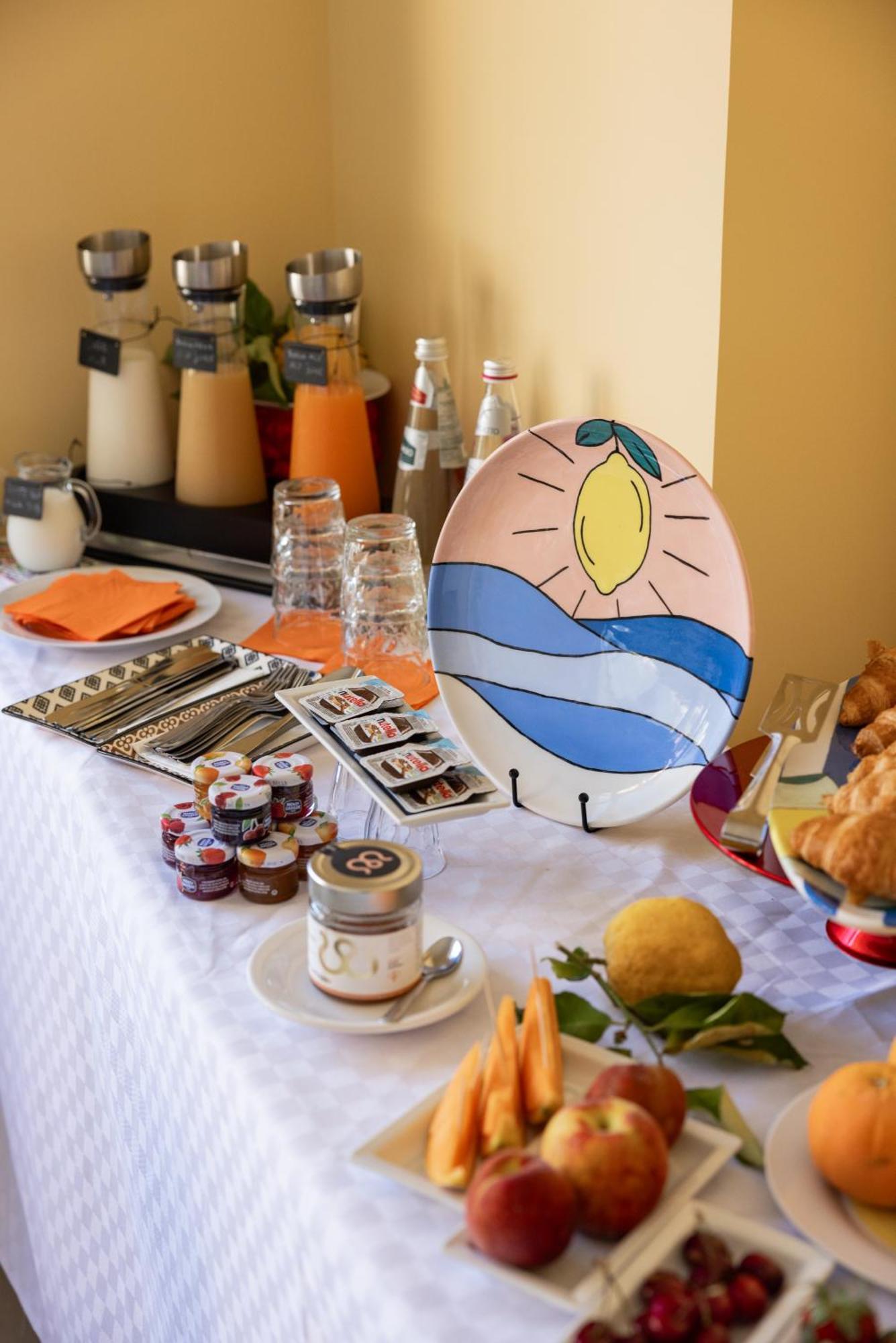 Scario Club Hotel San Giovanni a Piro Eksteriør billede